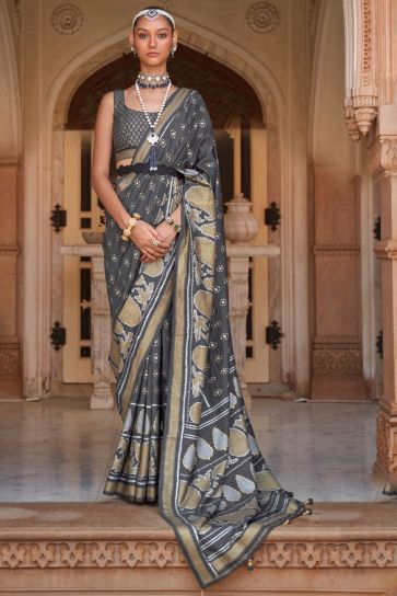 Art Silk Fabric Banarasi Style Saree In Grey Color