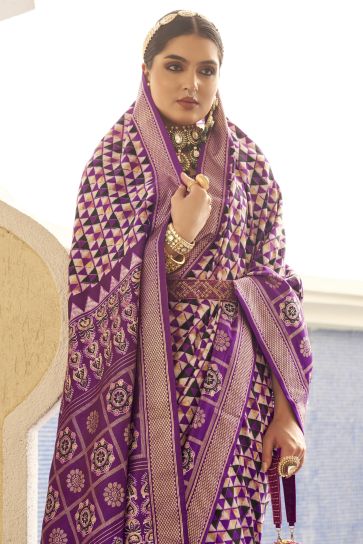 Beguiling Purple Color Art Silk Printed Saree