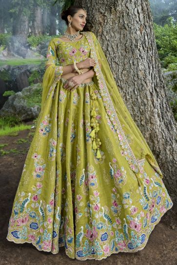 Viscose Fabric Heavy Embroidered Bridal Lehenga Choli In Green Color