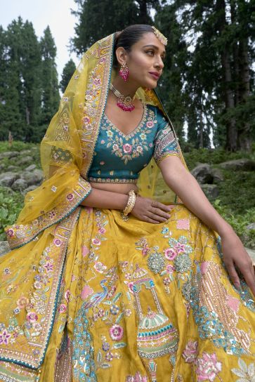 Viscose Fabric Heavy Embroidery Work Yellow Color Bridal Look Designer Lehenga Choli