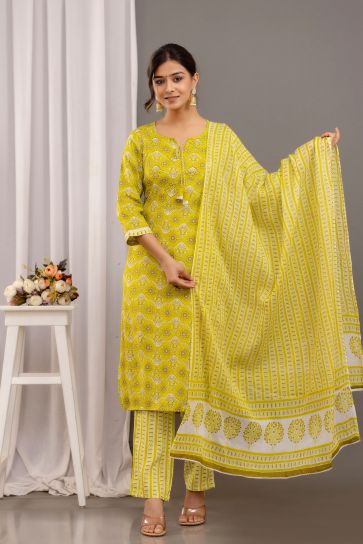 Elegant Sea Green Color Rayon Readymade Salwar Suit with Printed Work