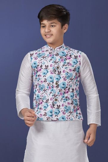 White Color Cotton Fabric Trendy Jacket For Boys Wear
