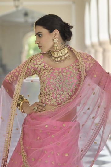 Designer Embroidered Function Wear Lehenga Choli In Pink Color Net Fabric