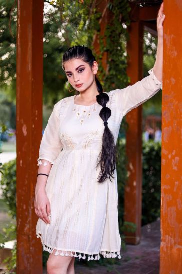 Cotton Fabric Readymade Awesome Kurti In Off White Color