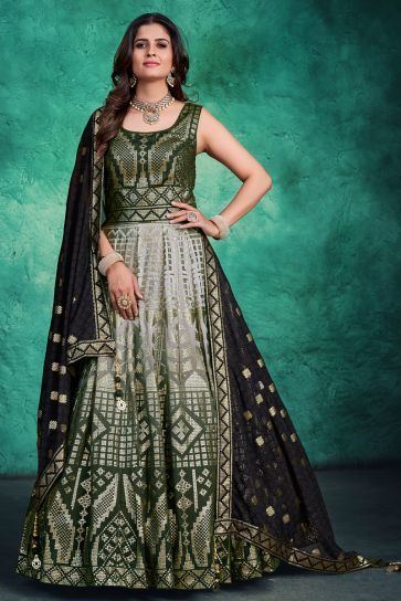 Komal Vora Green Color Georgette Admirable Readymade Gown With Dupatta