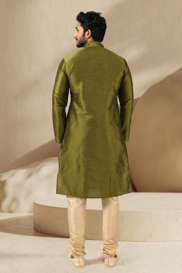 Green Color Sangeet Wear Banarasi Art Silk Fabric Designer Readymade Kurta Pyjama For Men