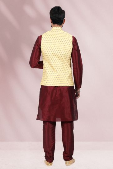 Yellow Color Engaging Banarasi Silk Fabric Festive Wear Readymade Kurta Pyjama For Men With Printed Jacket