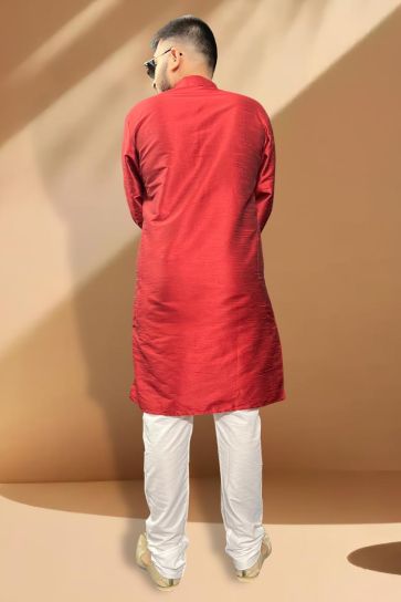 Sangeet Wear Readymade Kurta Pyjama For Men In Silk Maroon Color