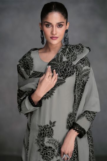 Sushrii Mishraa Radiant Grey Color Organza Fabric Readymade Salwar Suit