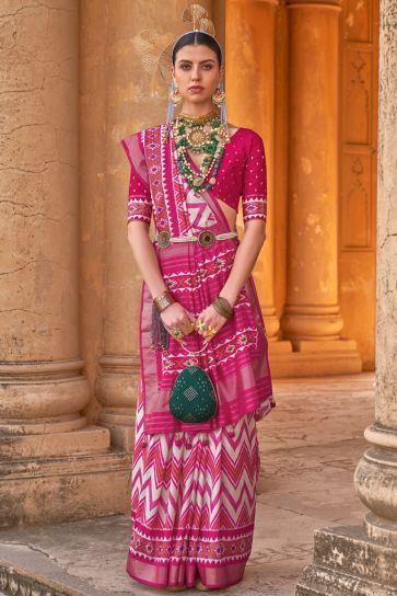 Rani Color Art Silk Fabric Casual Wear Trendy Saree