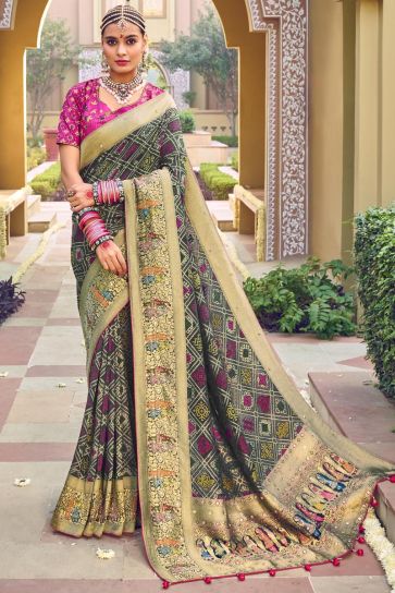 Georgette Fabric Multi Color Wedding Wear Engaging Saree