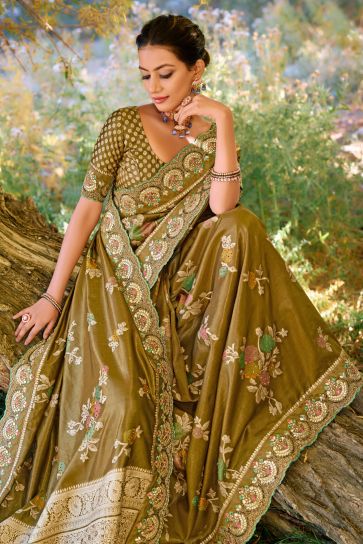 Beautiful Silk Fabric Green Color Weaving Work Saree