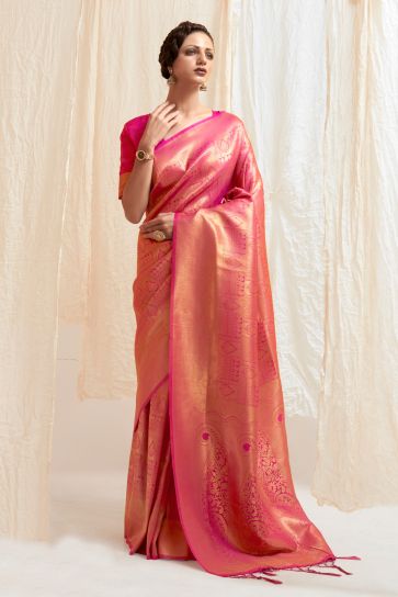 Magenta Color Exquisite Handloom Zari Weaving Silk Saree With Kanjivaram Blouse