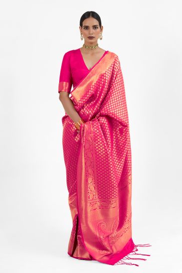 Winsome Handloom Weaving Rani Color Silk Fabric Saree