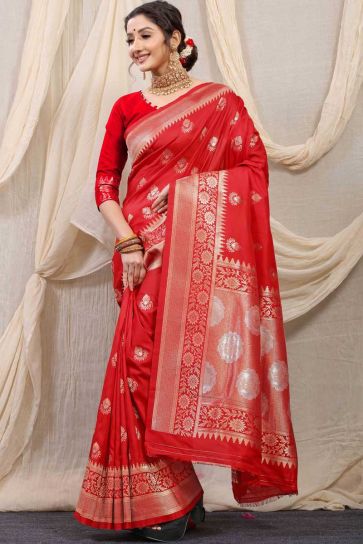 Blazing Red Color Function Wear Banarasi Silk Fabric Saree