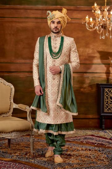 Gorgeous Silk Fabric Wedding Wear Readymade Heavy Embroidered Groom Sherwani For Men With Stole