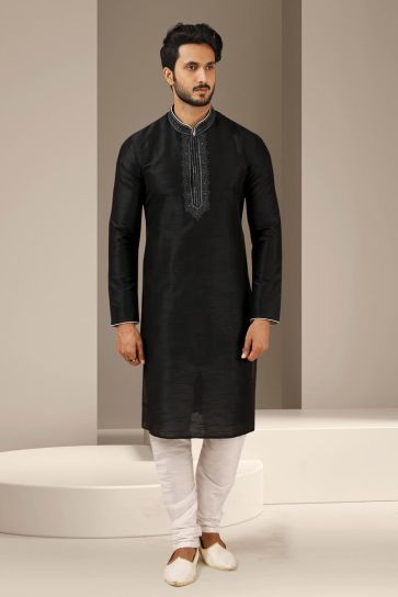 Black Color Appealing Banarasi Art Silk Fabric Kurta Pyjama