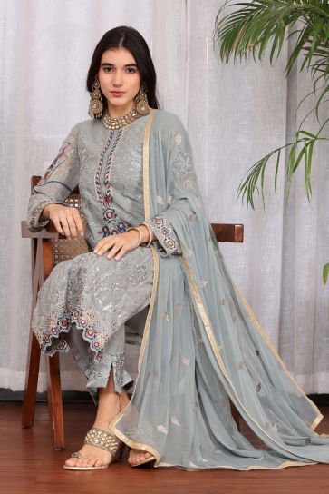 Georgette Fabric Function Wear Lovely Salwar Suit In Grey Color