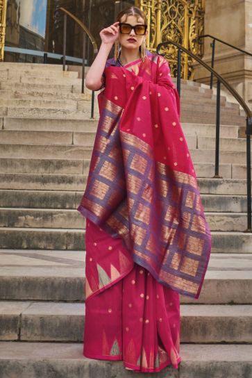Engaging Rani Color Art Silk Handloom Weaving Saree