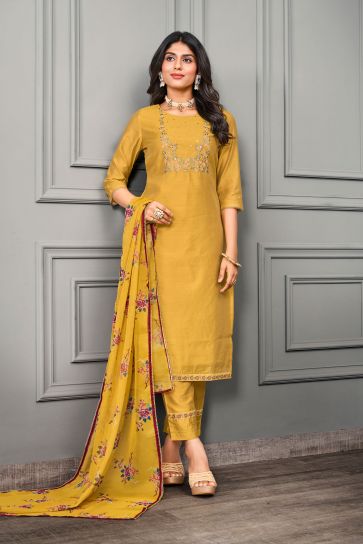 Festive Wear Enticing Yellow Color Cotton Silk Readymade Salwar Suit