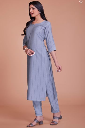 Lavender Color Vibes Viscose Fabric Readymade Kurti With Pant