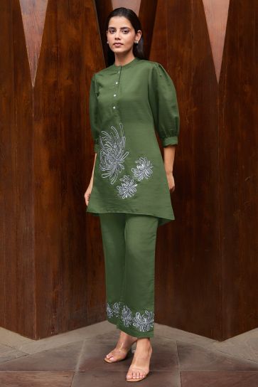Beautiful Green Viscose Fabric Festive Wear Embroidered Work Readymade Co-Ord Set