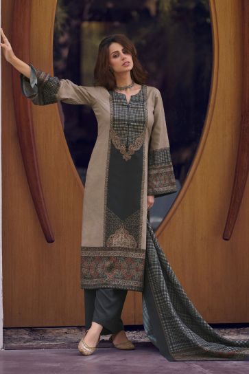 Grey Color Cotton Fabric Festive Look Awesome Salwar Suit