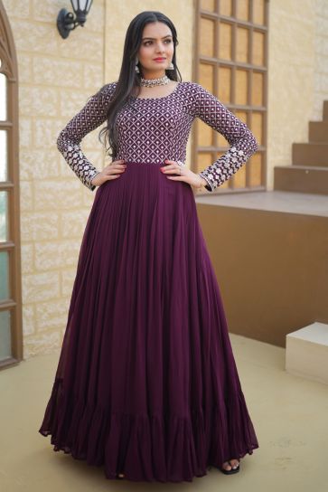 Function Wear Wine Color Fashionable Gown In Georgette Fabric