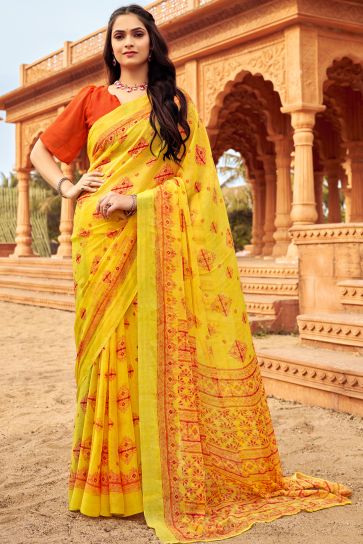 Chiffon Fabric Yellow Color Riveting Saree With Printed Work