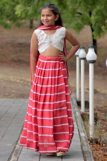 Red Georgette Fabric Wedding Wear Sequins Work Readymade Kids Lehenga Choli