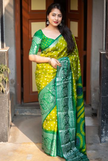Green Color Exquisite Bandhani Style Printed Art Silk Saree