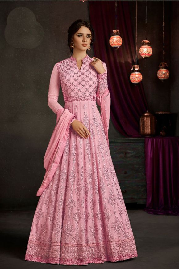 How To Dress For A Sangeet Ceremony | VOGUE India | Vogue India