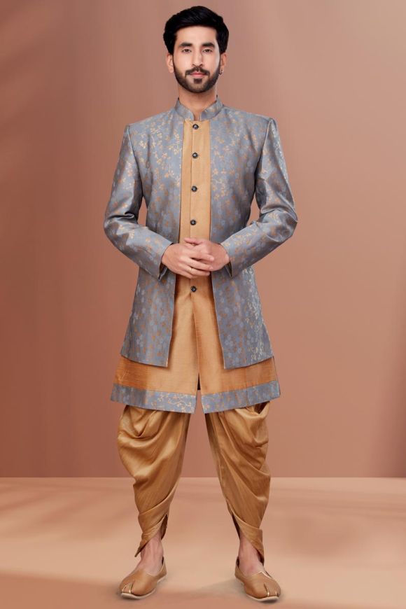 Dhoti style suit. Good to wear it at your friends Mehendi | Dress indian  style, Indian designer wear, Velvet dress designs